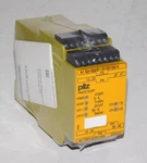 New Pilz 777504 Pnoz XV2P 0.5/24VDC 2N/O Fix Safety Relay Module Sealed. Fixed Price $139.00.
