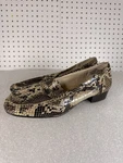 Womens Nine West Snake Skin Flats Size 8.5 Z-0016. Fixed Price $18.00.
