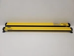 Good Used! Banner Ez-screen Safety Light Curtain Set SLSR14-750Q8 SLSE14-750Q8. Fixed Price $599.95.