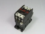 Klockner-moeller DIL0-M-110V/50HZ-120V/60HZ Contactor Used. Fixed Price $101.24.