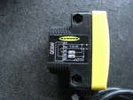 Banner QS30AF Photoelectric Sensor Adjustable Field World Beam. Fixed Price $100.00.