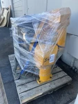 Staubli Industrial Robot Arm Automation Equipment RX130-B. Fixed Price $3410.00.