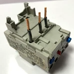 Nice! Allen-bradley 193-EA4GB Overload Relay 12-32A. Fixed Price $80.00.