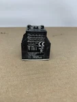 Klockner Moeller Auxiliary Contact (dil M32-HXI22). Fixed Price $14.47.