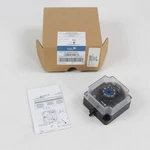 Johnson Controls P233A-4-PAC Switch. Fixed Price $75.00.
