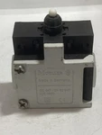 Moeller AT0-11-1-IA Limit Switch Plunger 4A/400V 6A/230V Nnb. Fixed Price $39.99.