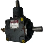Boston Gear R1214 Right Angle Drive Type D, 1150 Rpm Ratio 1/1, Incom National. Fixed Price $370.00.